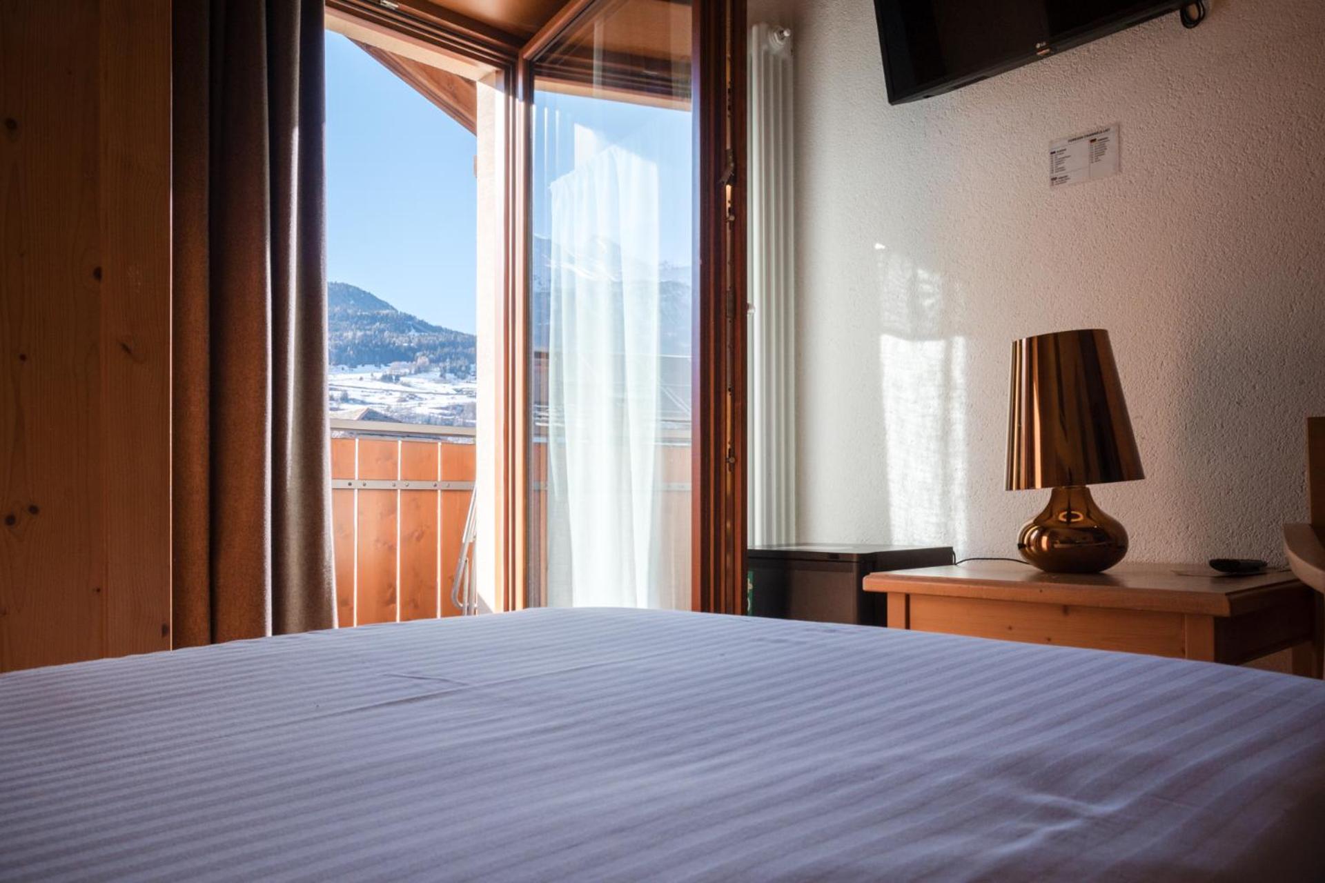 Olimpia Hotel Bormio Bagian luar foto