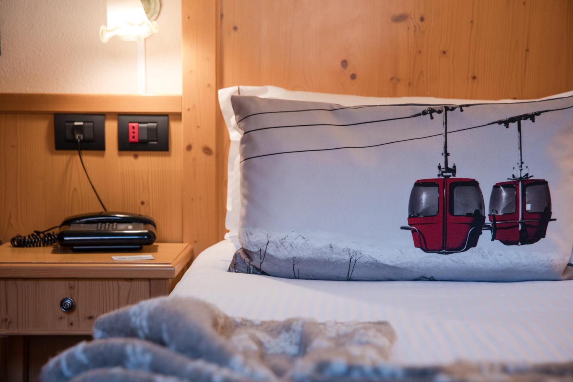 Olimpia Hotel Bormio Bagian luar foto