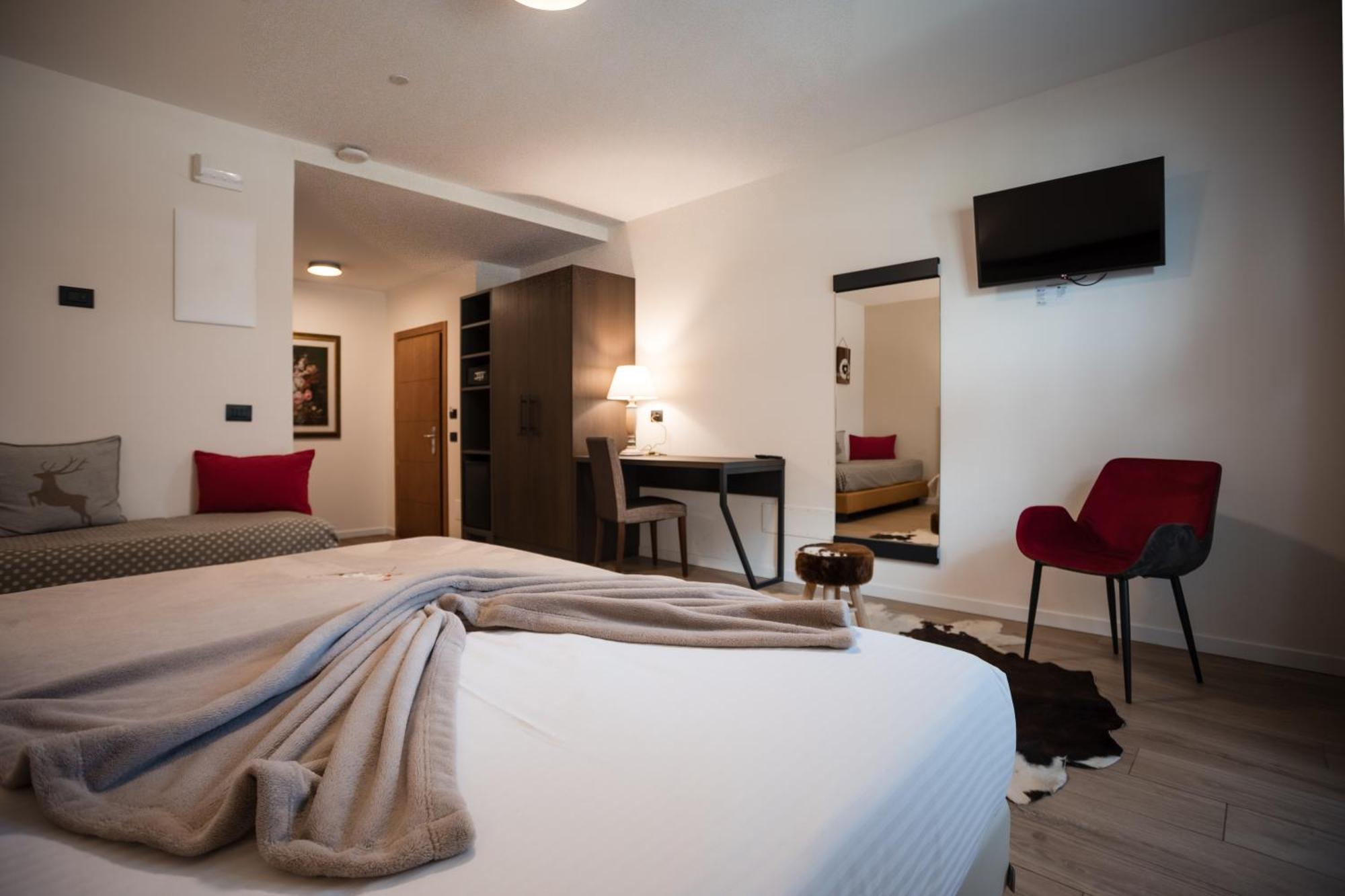Olimpia Hotel Bormio Bagian luar foto